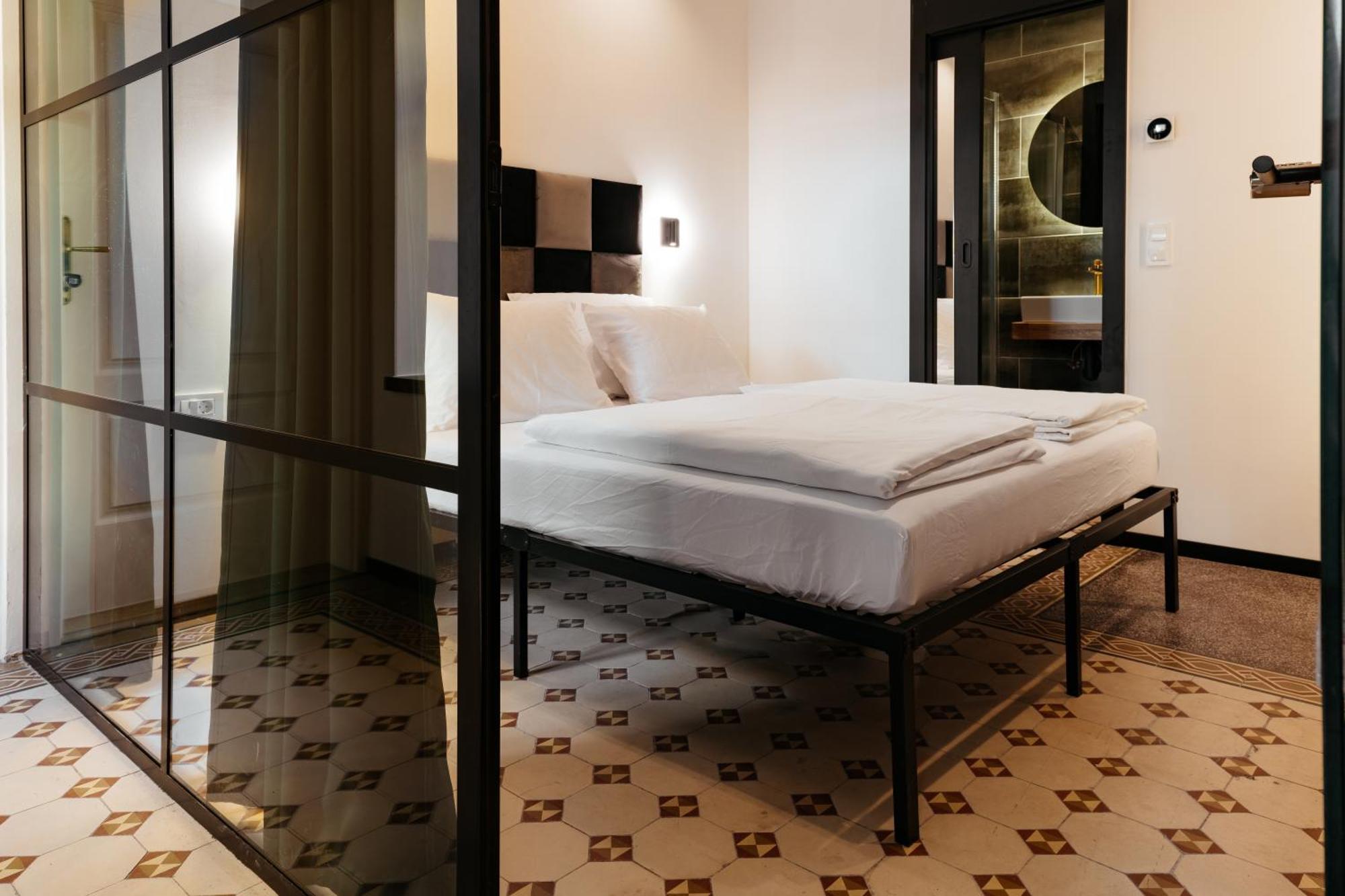 Main Square Apartments & Rooms マリボル エクステリア 写真